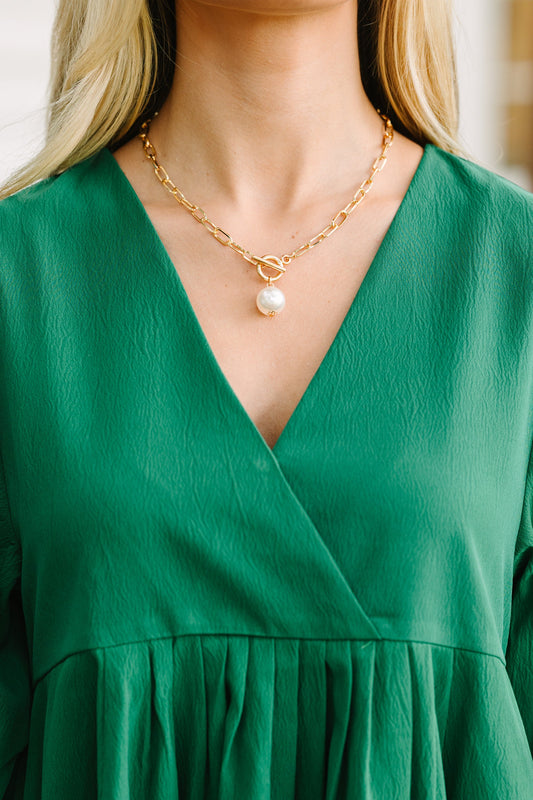 Living For The Classics Gold Pearl Necklace